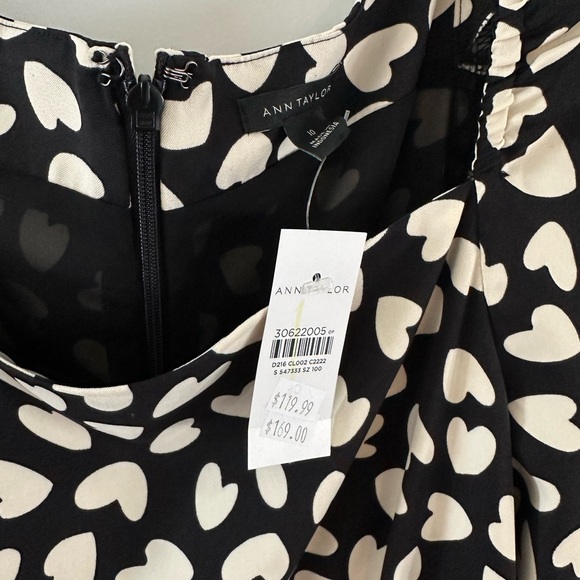 NWT Ann Taylor Heart Pattern Maxi Dress - Picture 4 of 4
